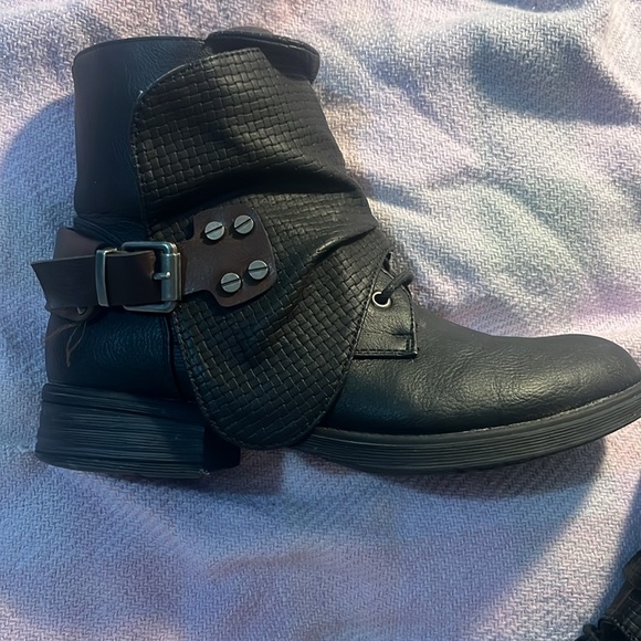 Moto Boots size 7.5 - Picture 3 of 8
